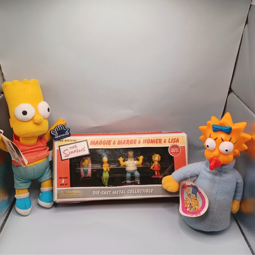 Vintage The‎ Simpsons Rocket USA Die-Cast Figures Bart Maggie Plush 1990